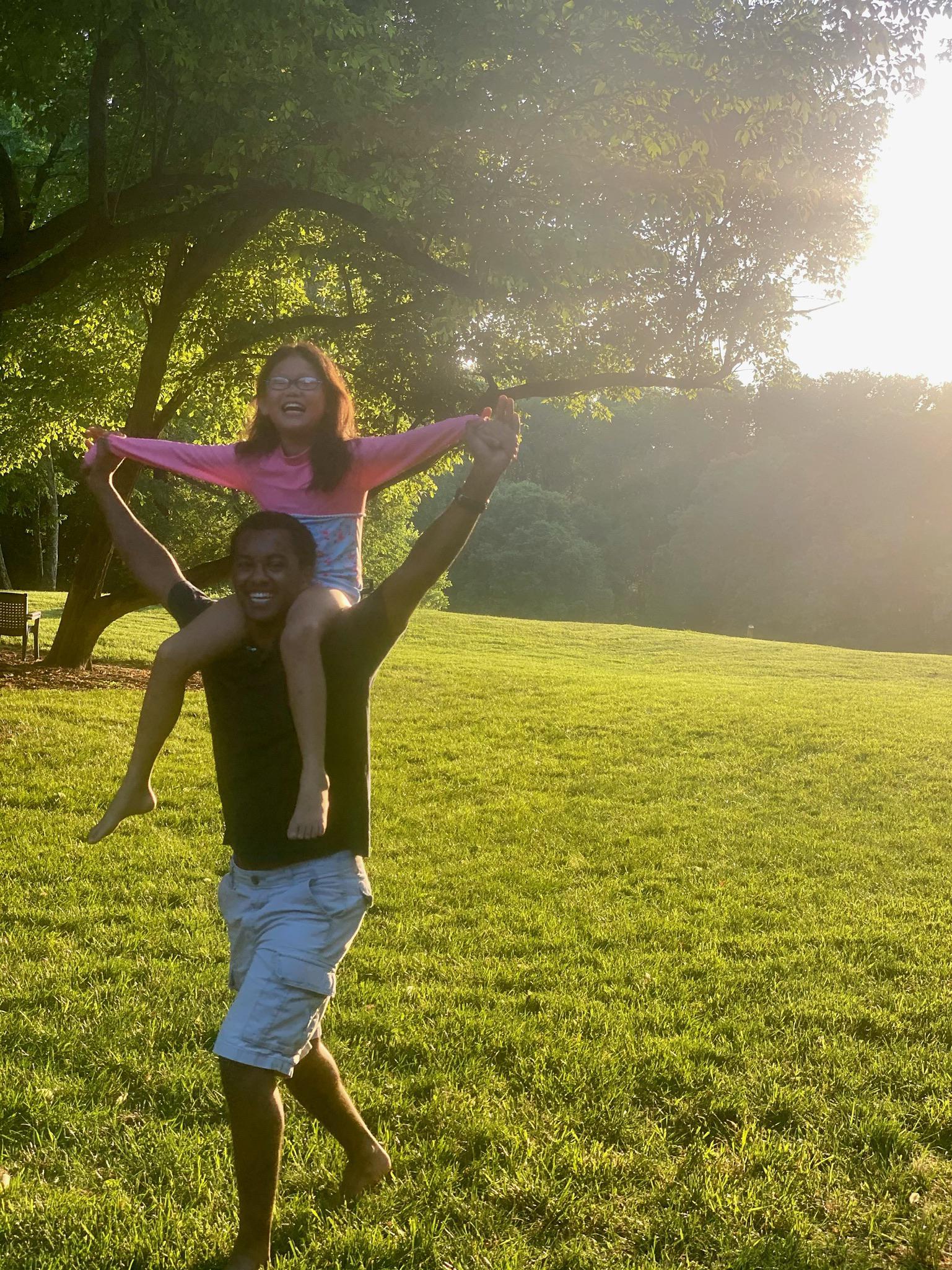 Ket hanging out  with his #1 …