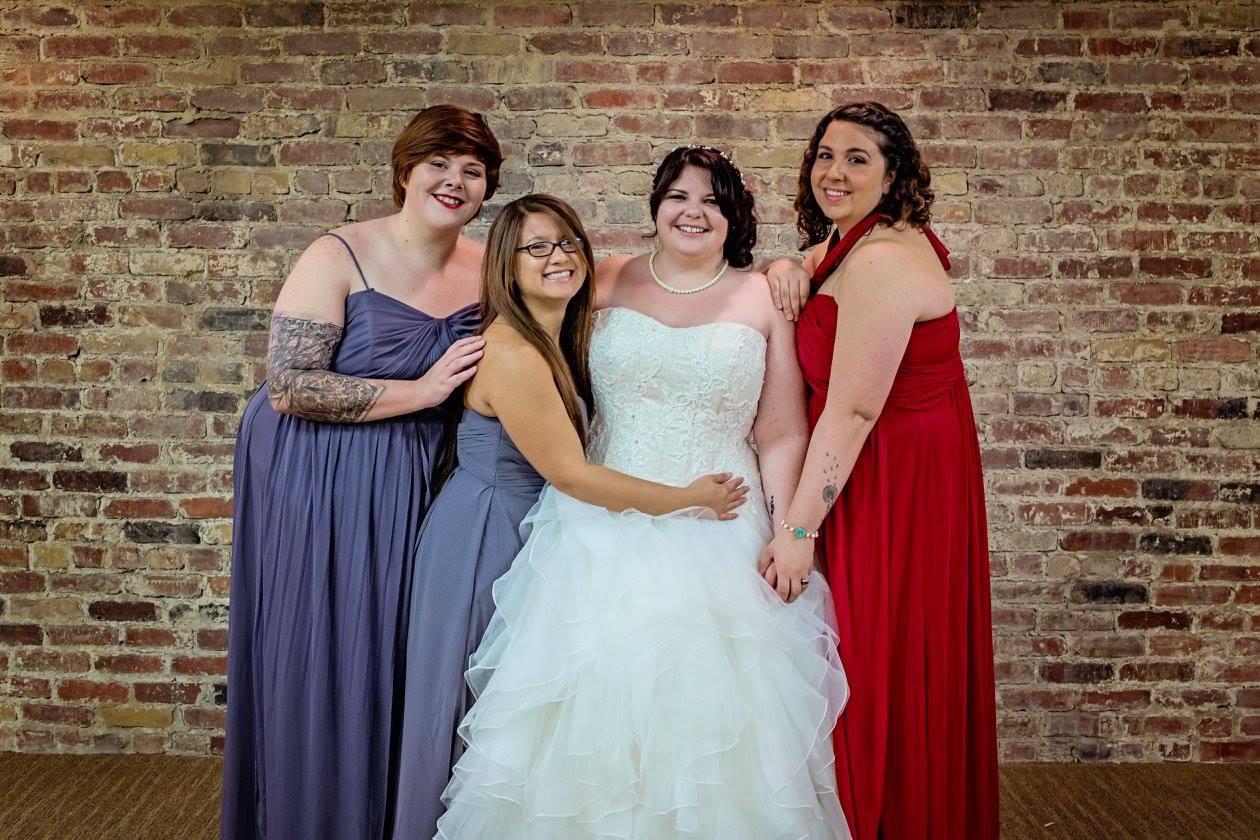 My beautiful Maid of Honor. ❤️