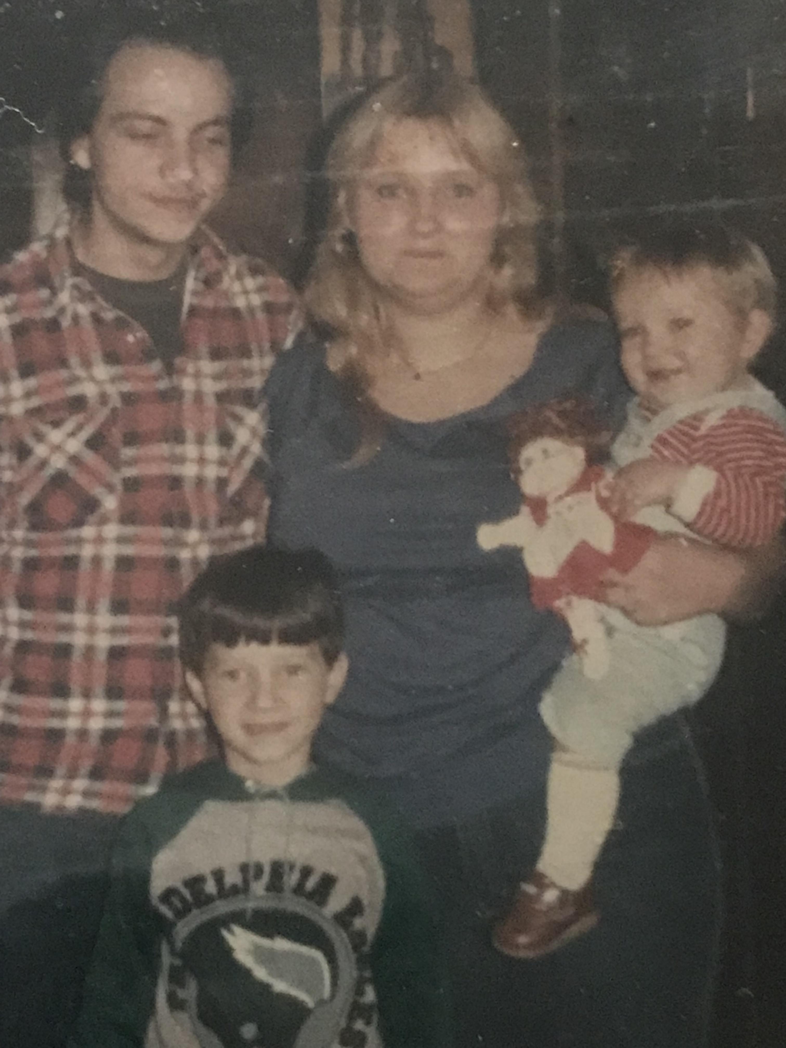 Popi, Mimi, Erica & Brand…