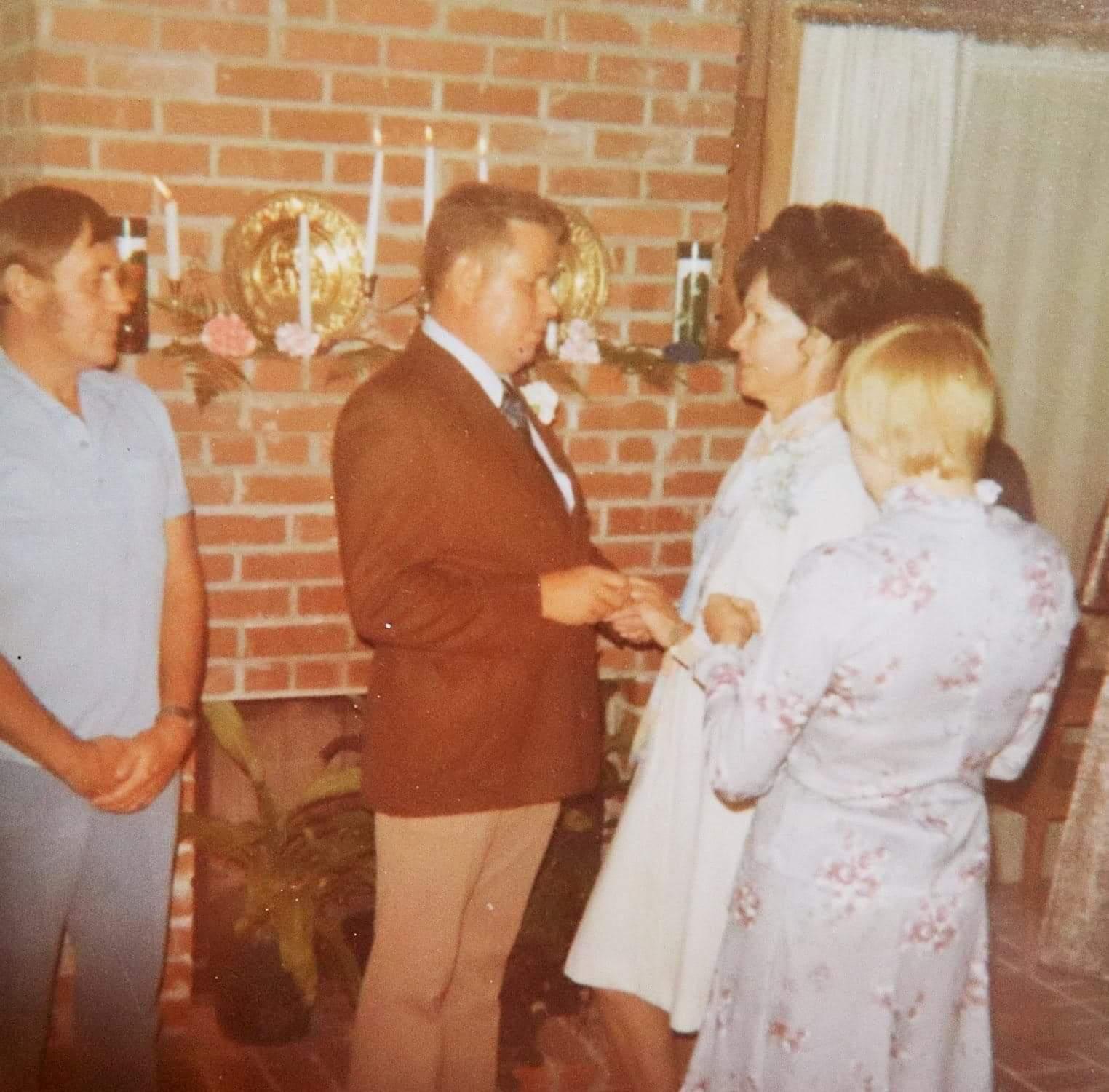 Grandma and Papa Bill's weddi…