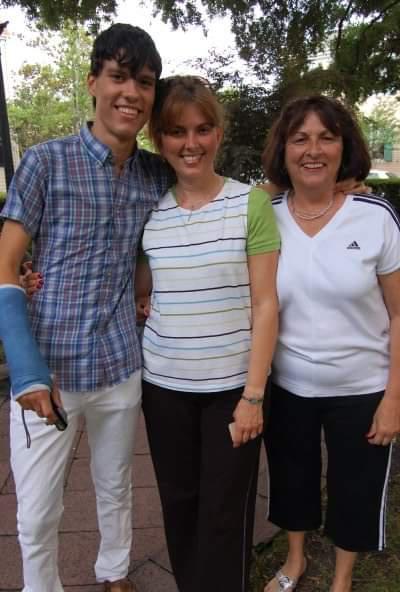 Beautiful, hilarious Maria wi…