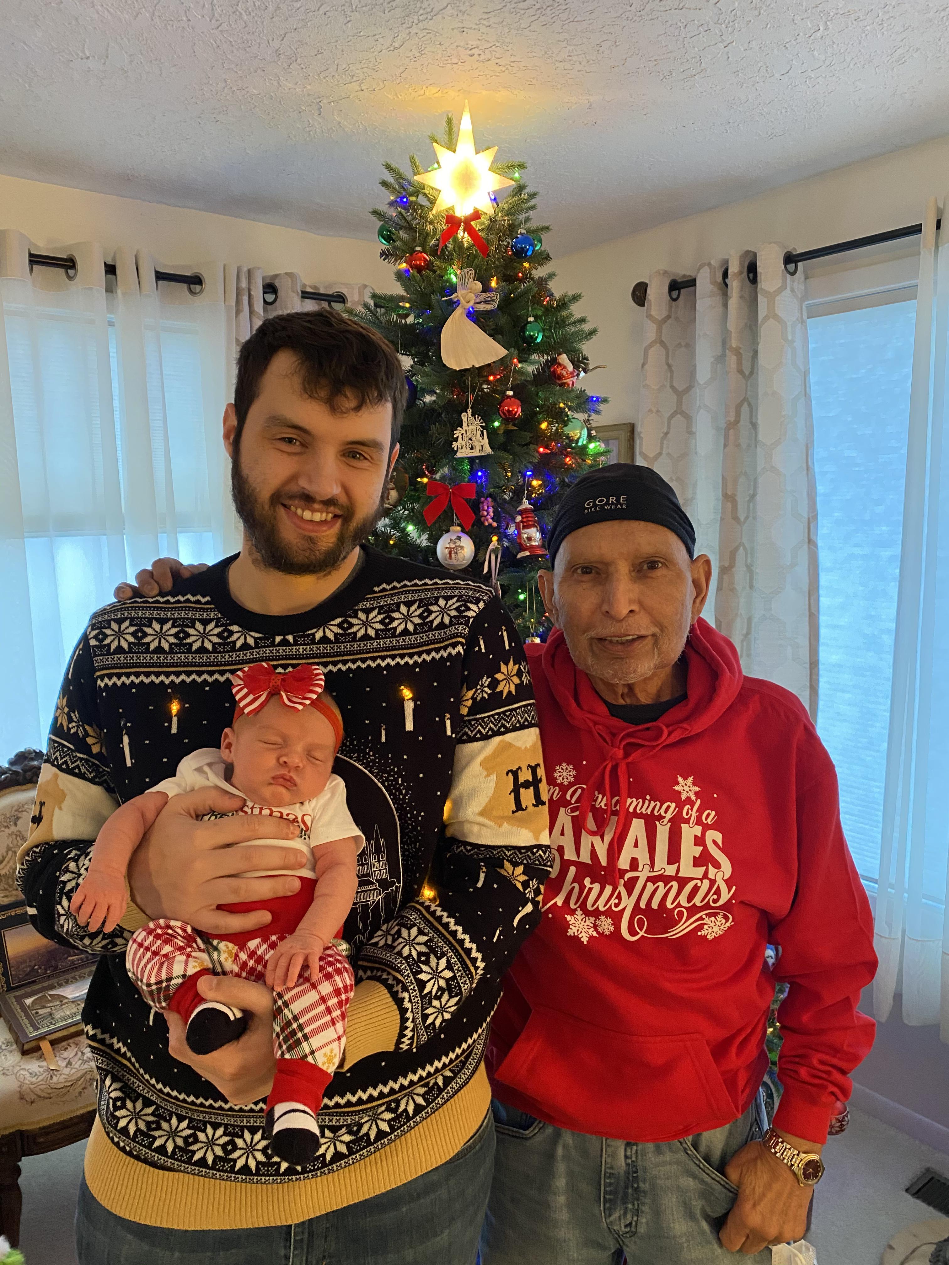 Christmas Eve at Dad’s w/ bab…
