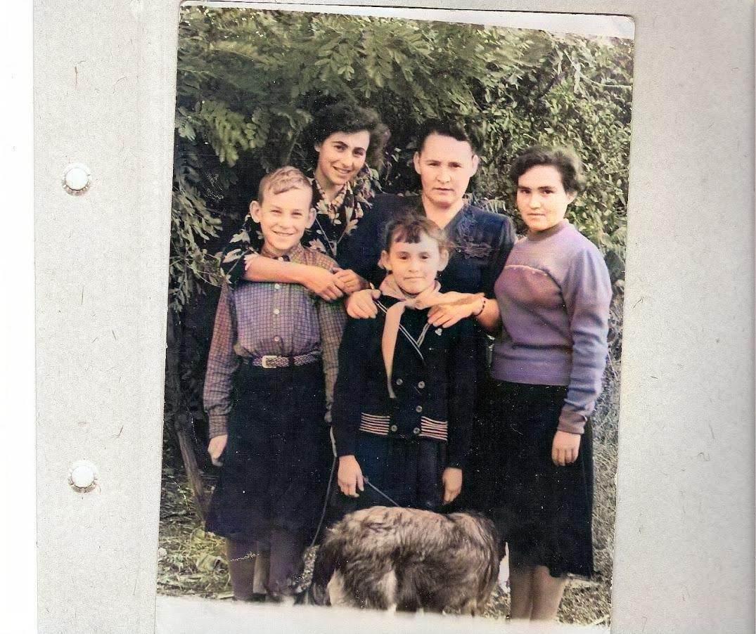 Vladimir with his sisters and…
