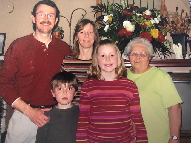 Doris and the Lambier fam