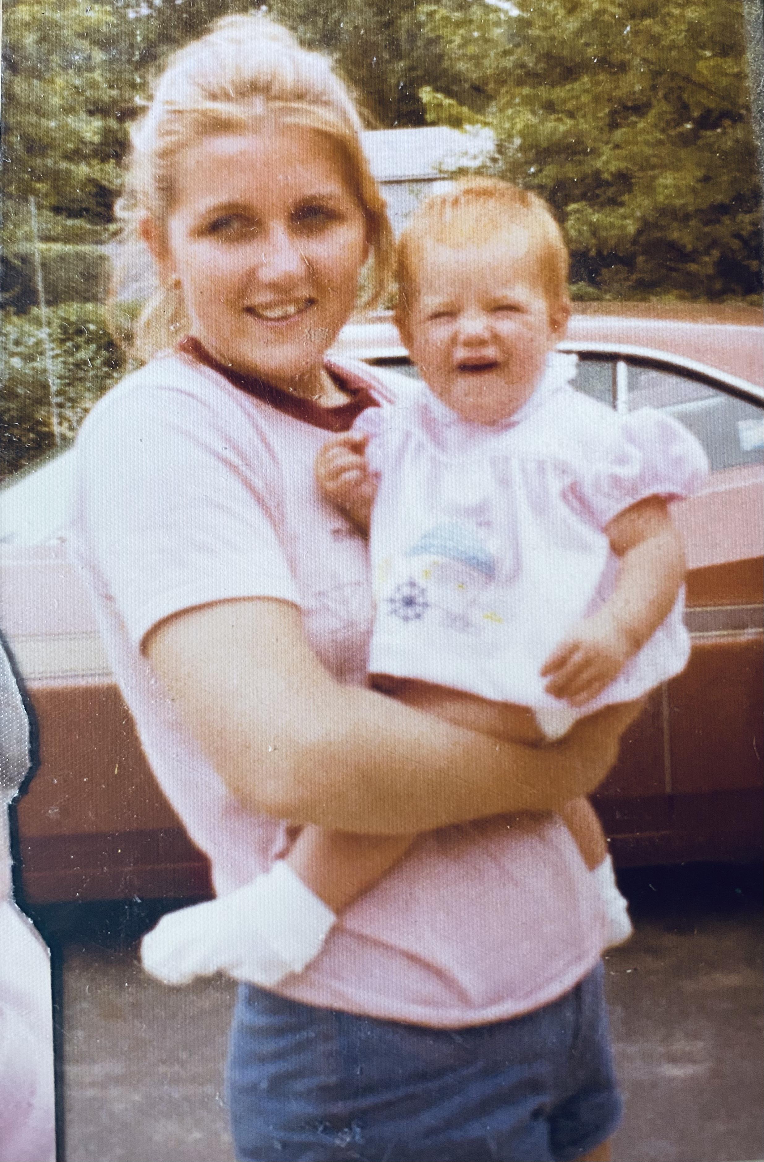 Aunt Debbie & Andrea 💜