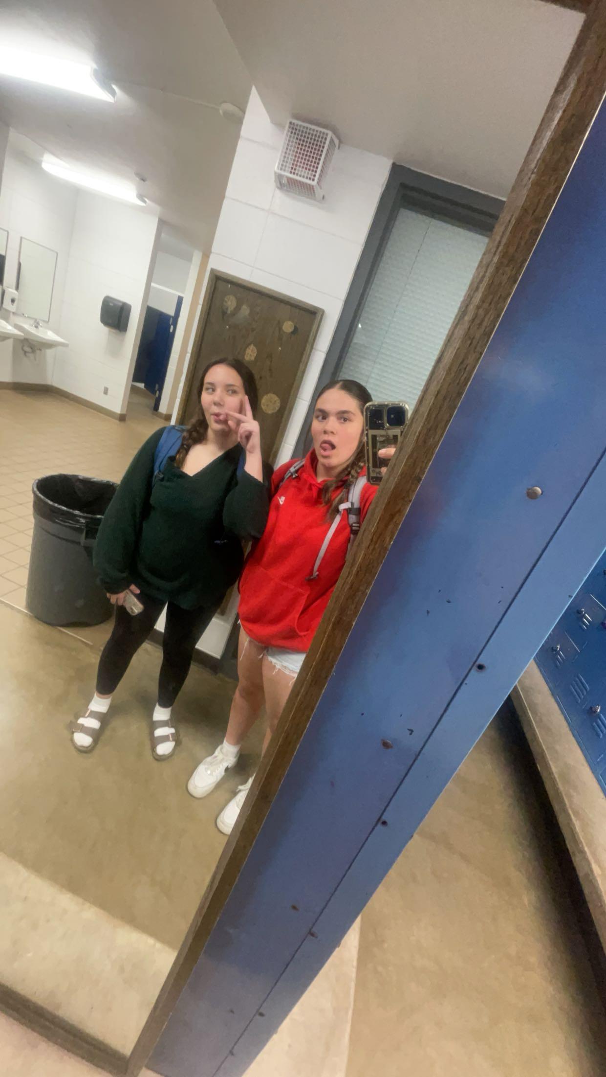 Our daily mirror pics after w…