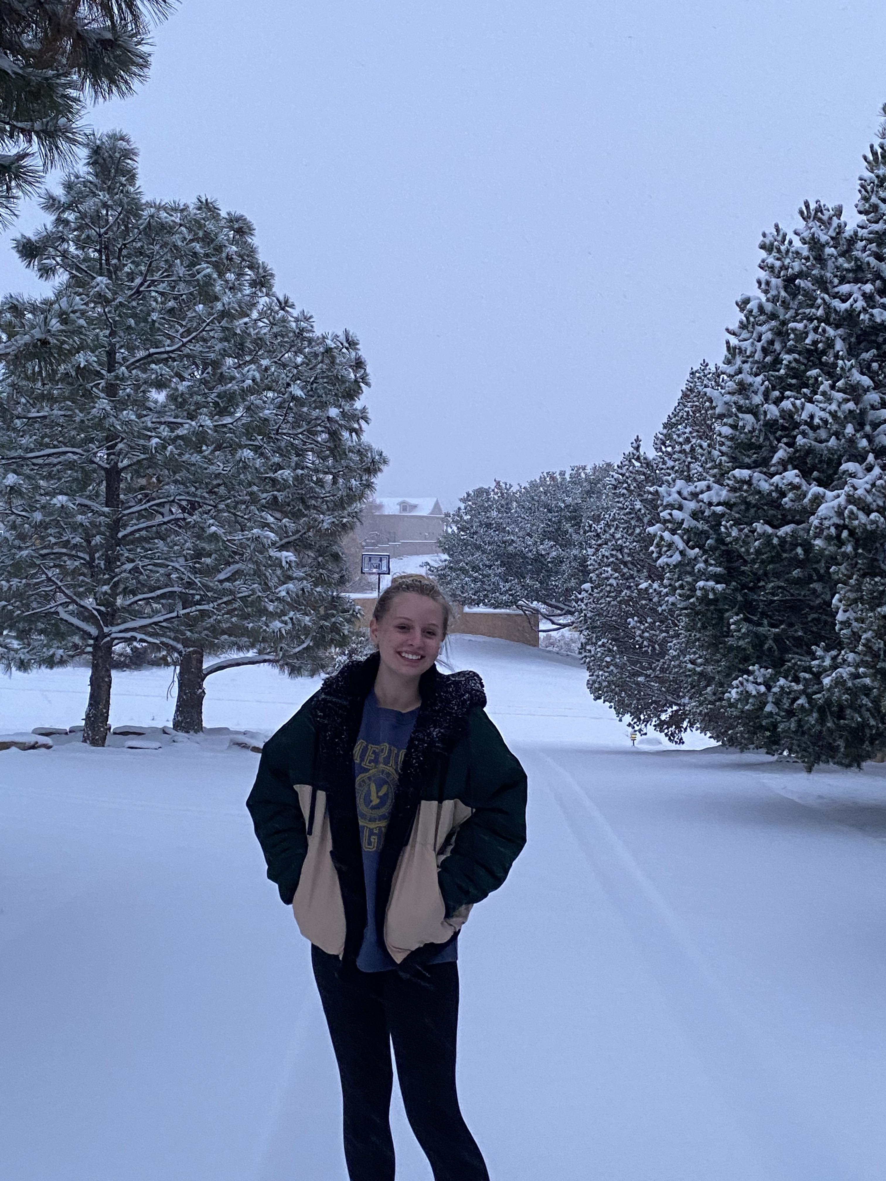 Snow day with her🩷