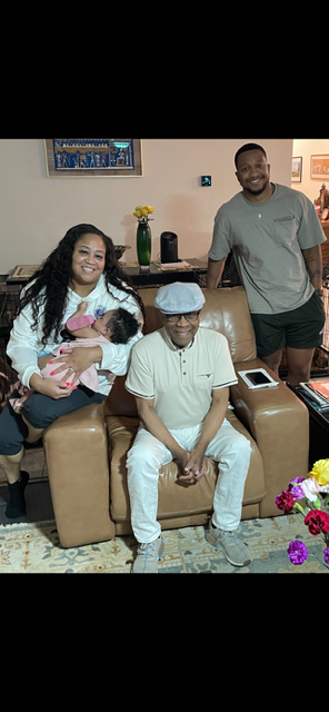 Four generations! Kenny, Tiff…