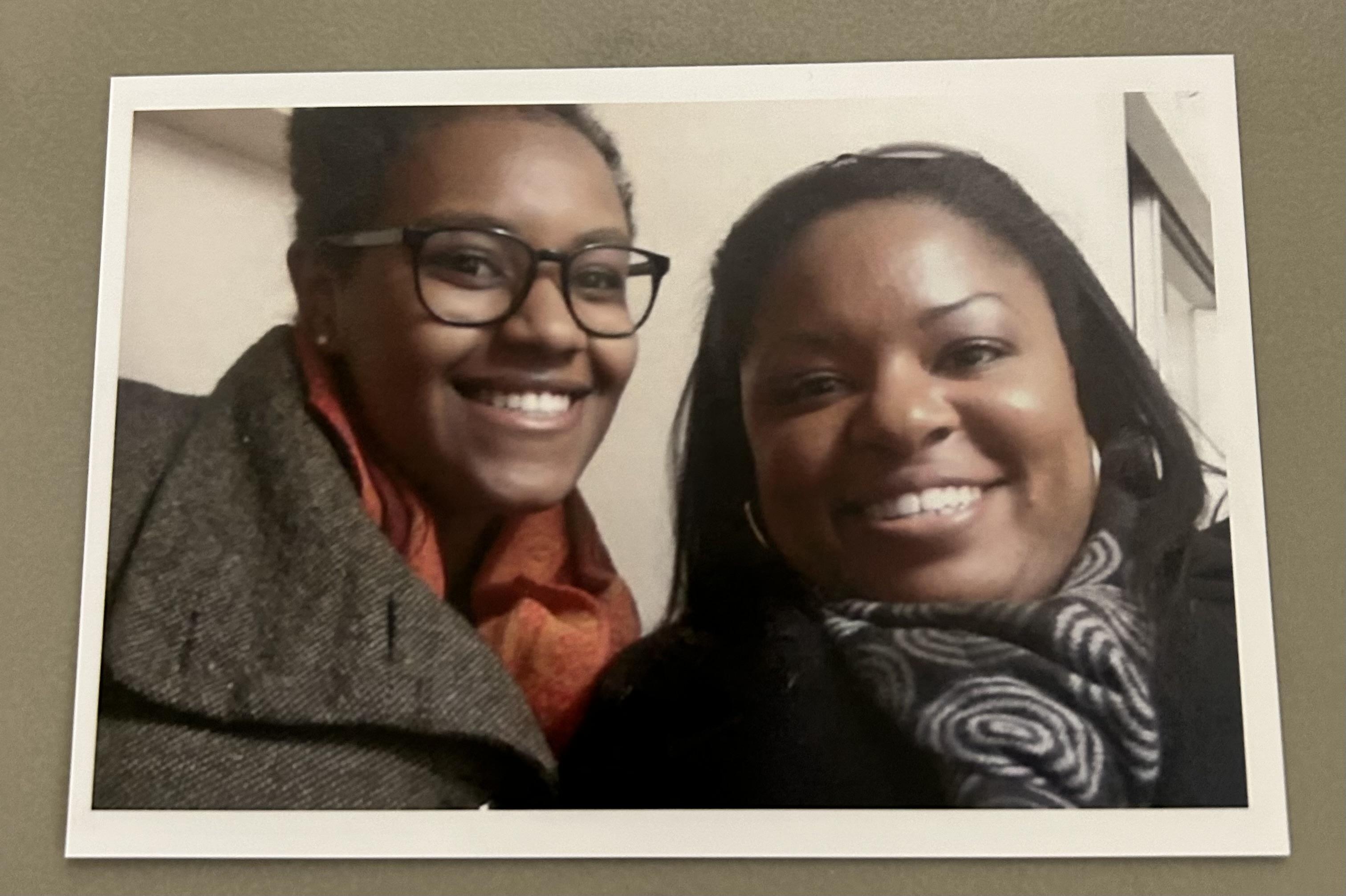 Dana and Erica visiting Esthe…