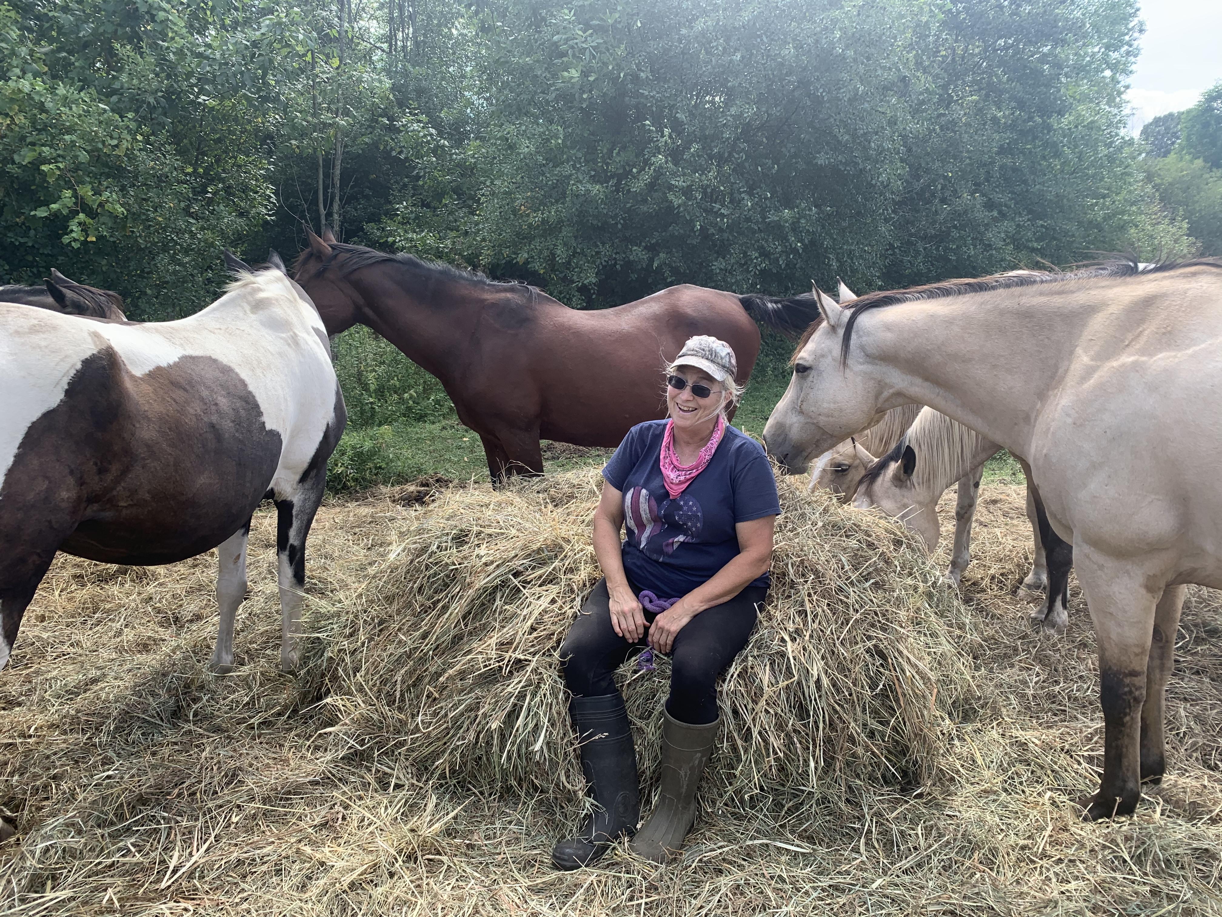Hanging out with her herd❤️