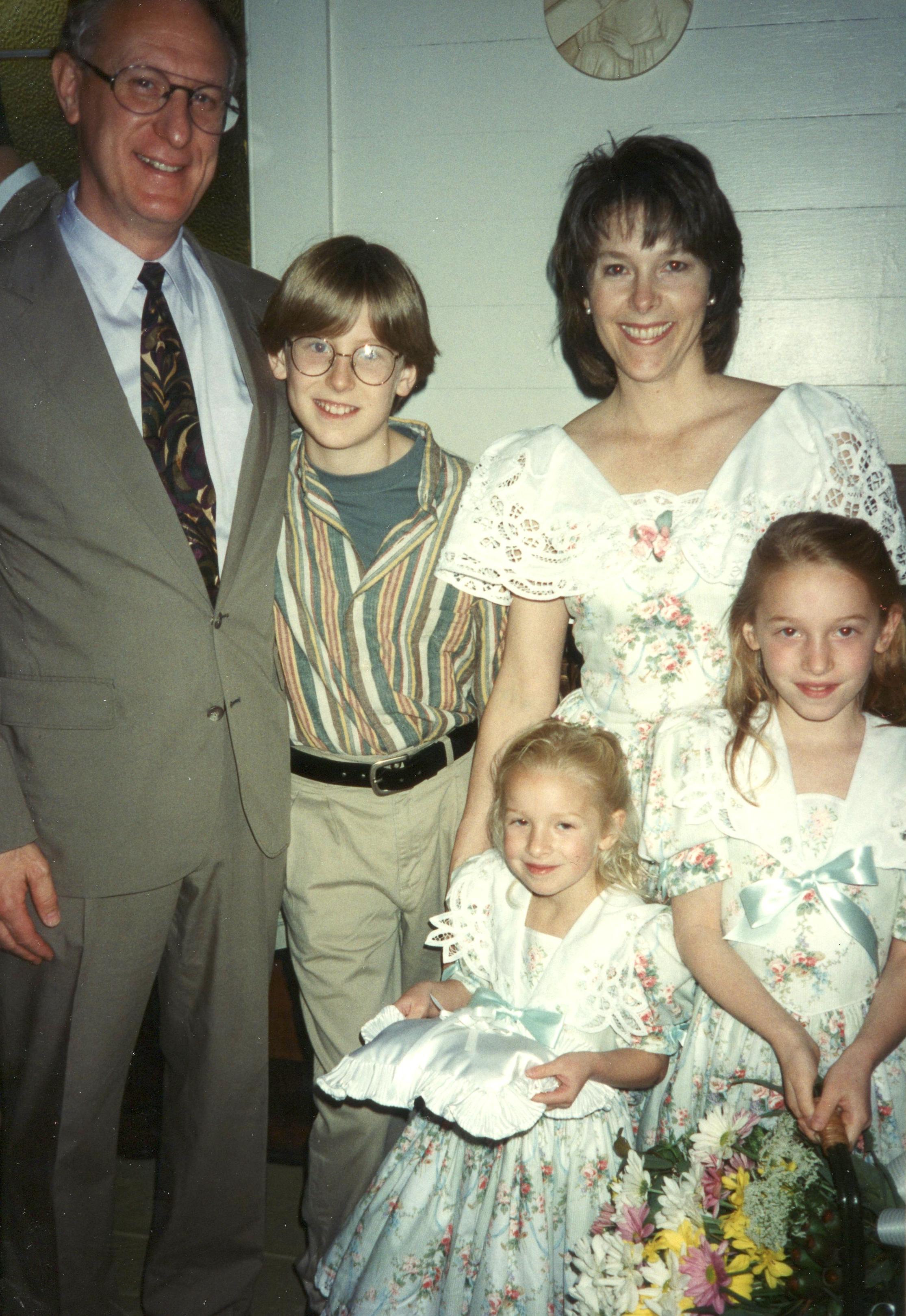 The usher and flower girls an…