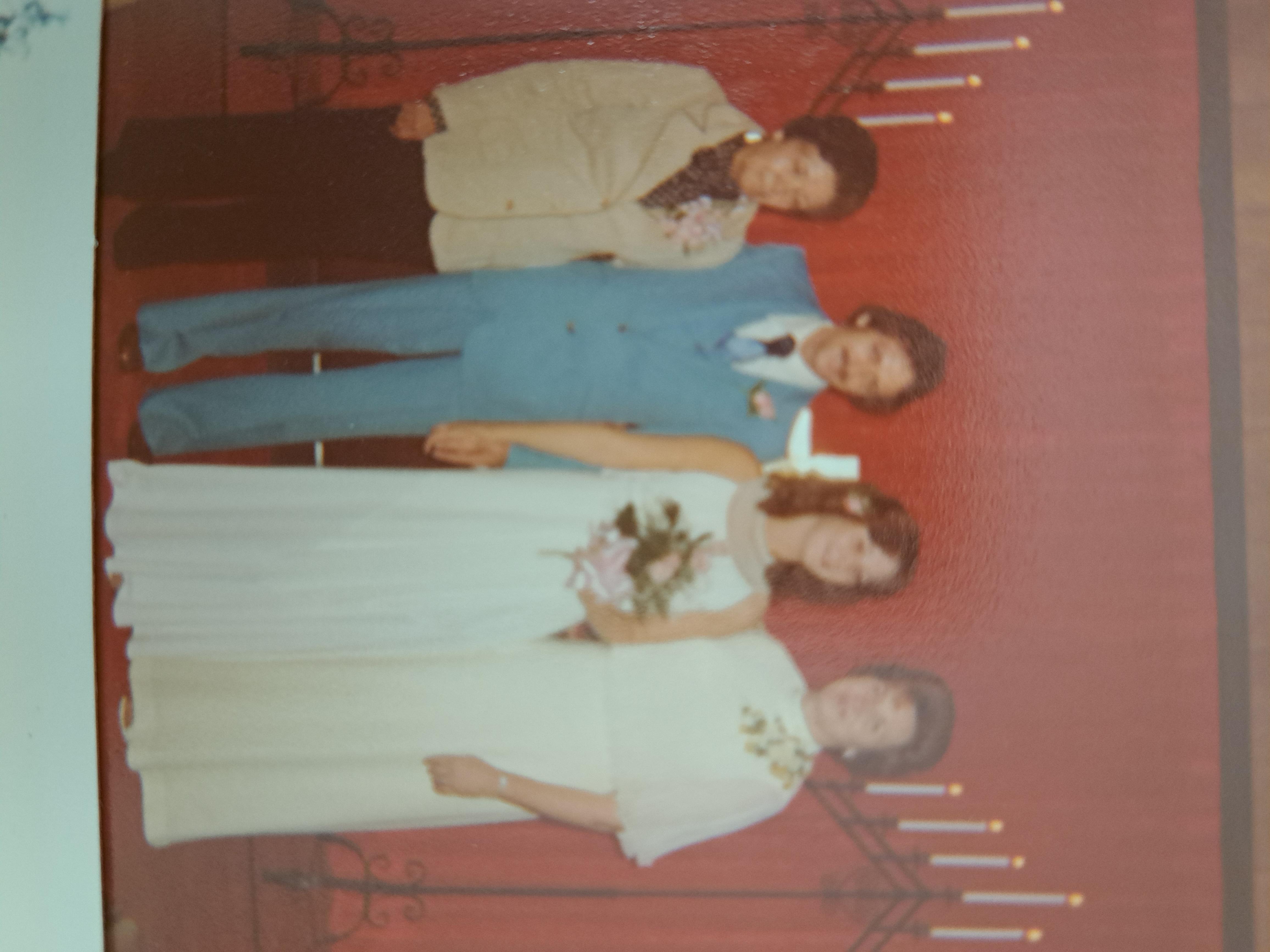 Mama Lupe Jake Vicki Dorothy …