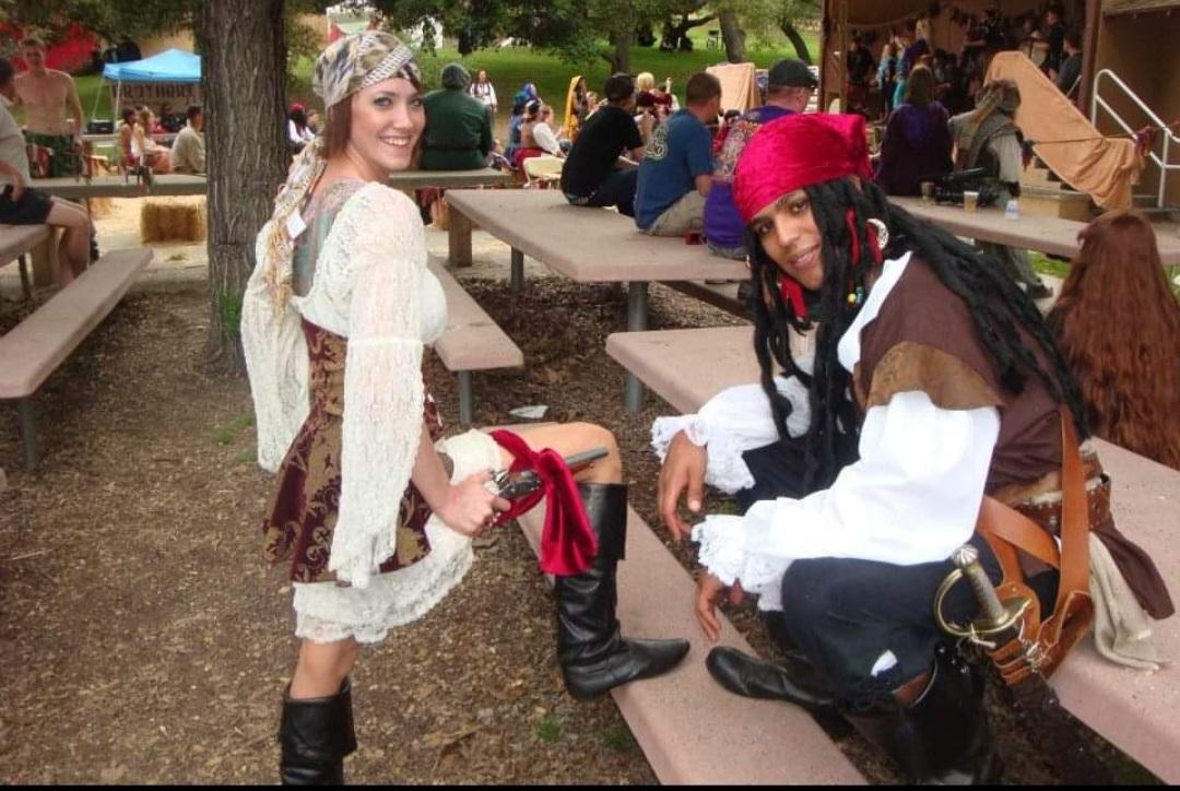 Just a couple of pirates hang…