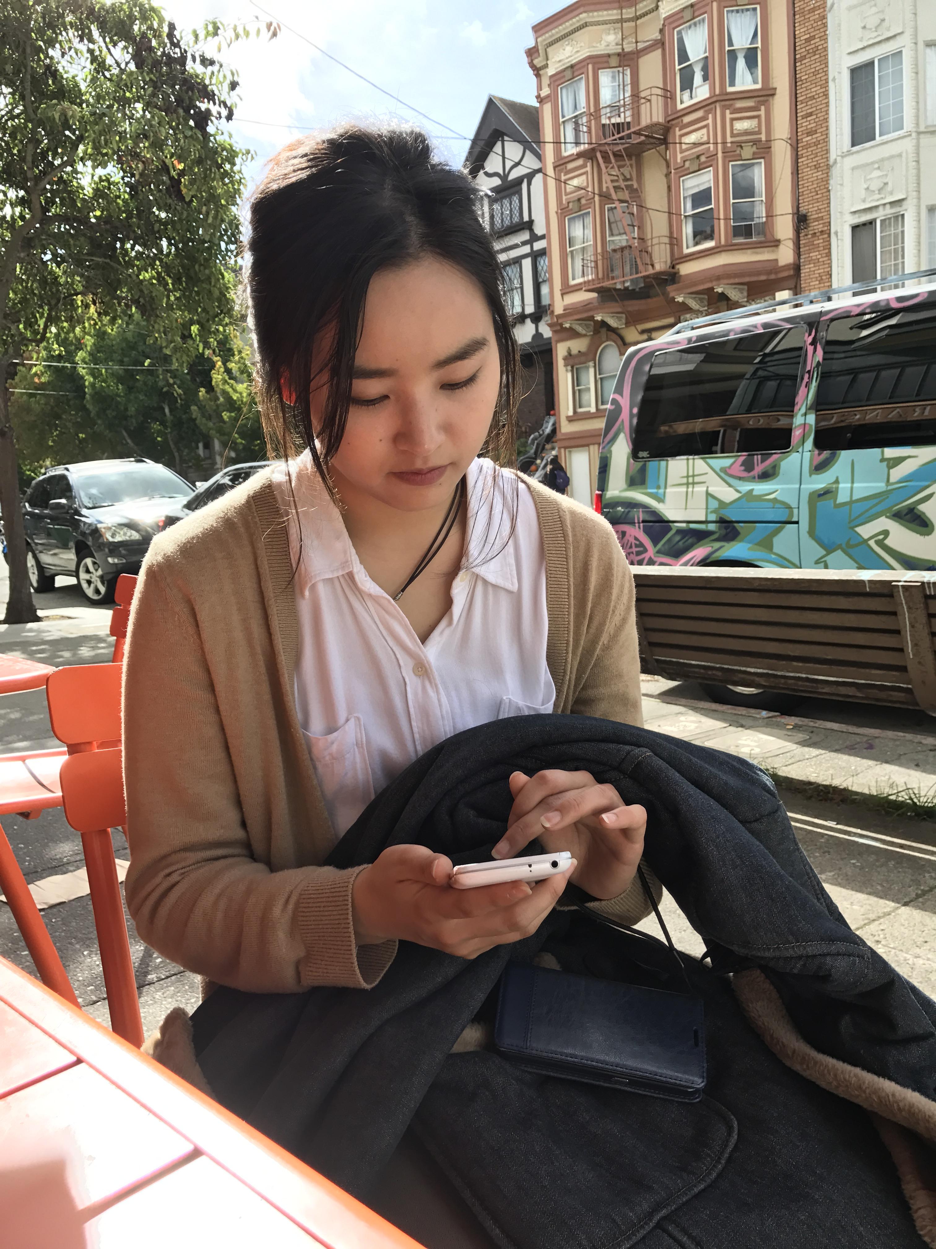 Waiting for her iced coffee 🥺