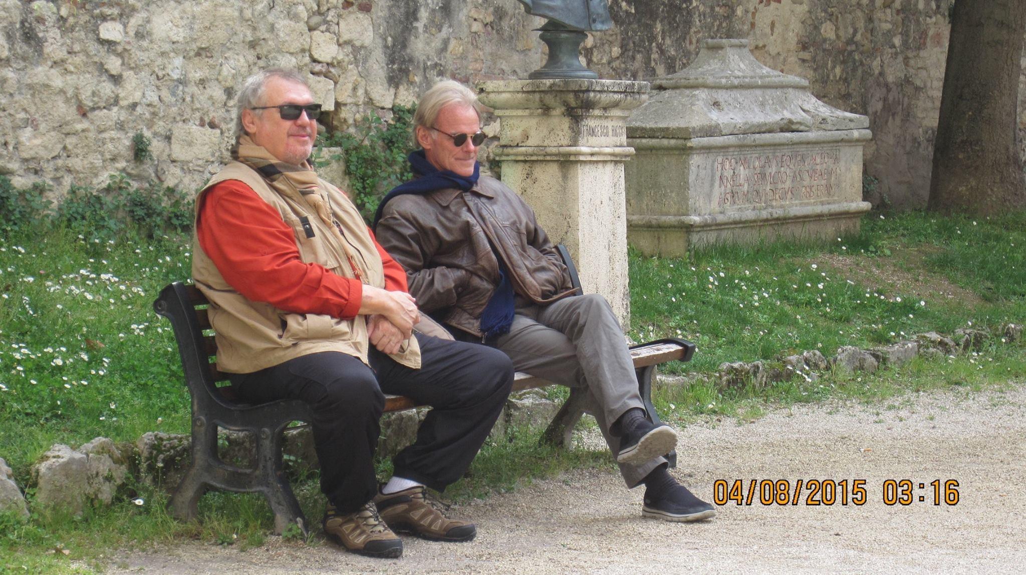 Bob and Craig, Paisanos