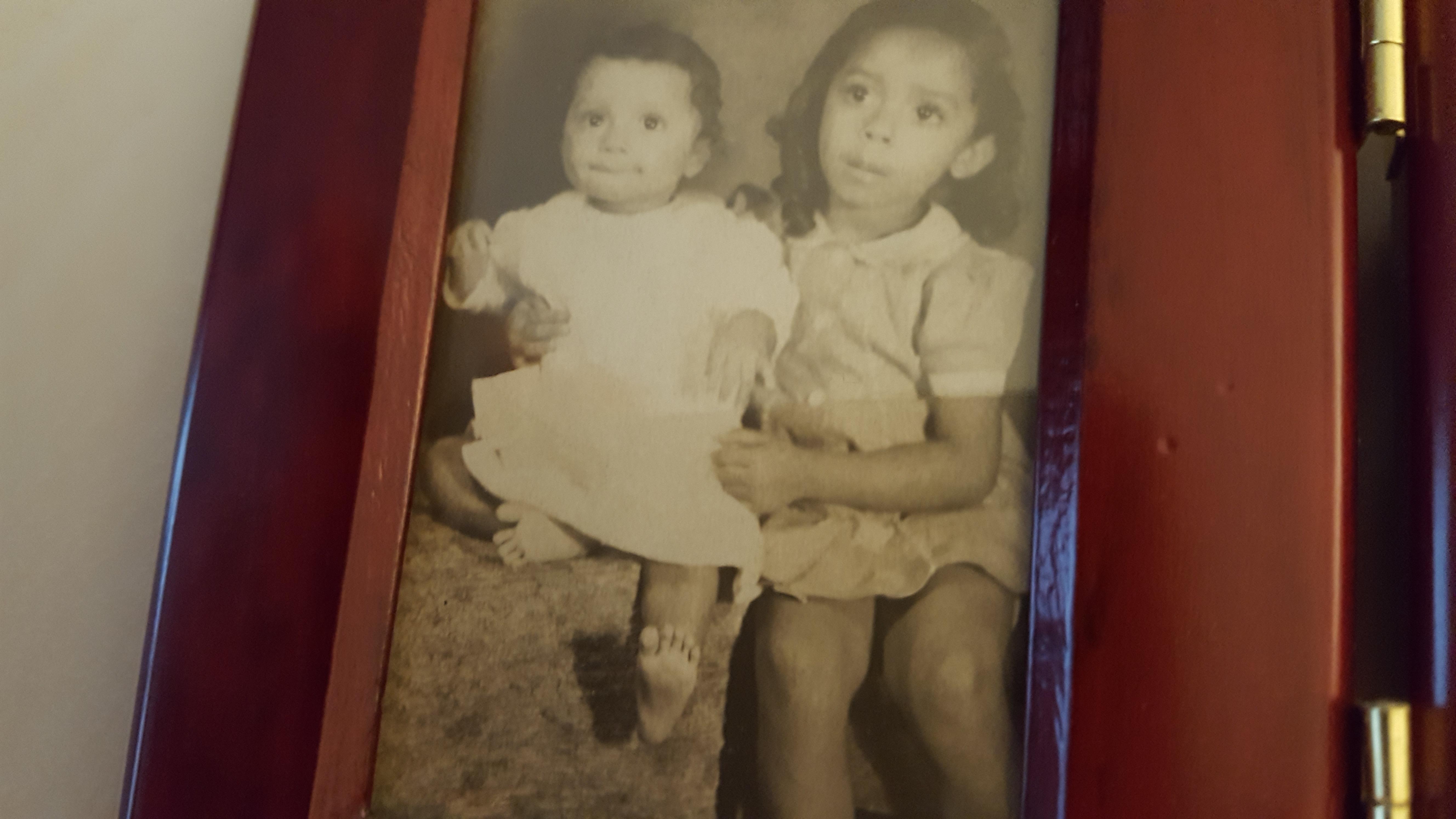 Jimmi and Jonni little young …