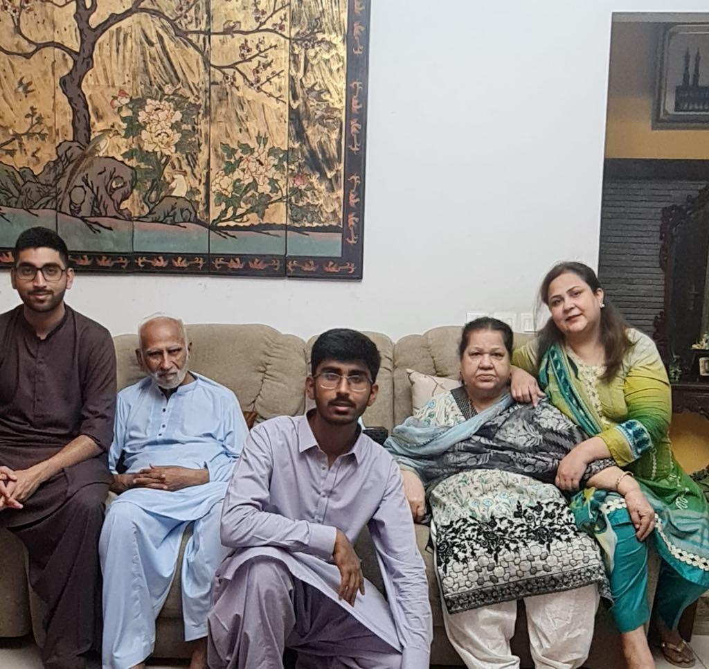 With mummy, Attiya apa, Ehzam…
