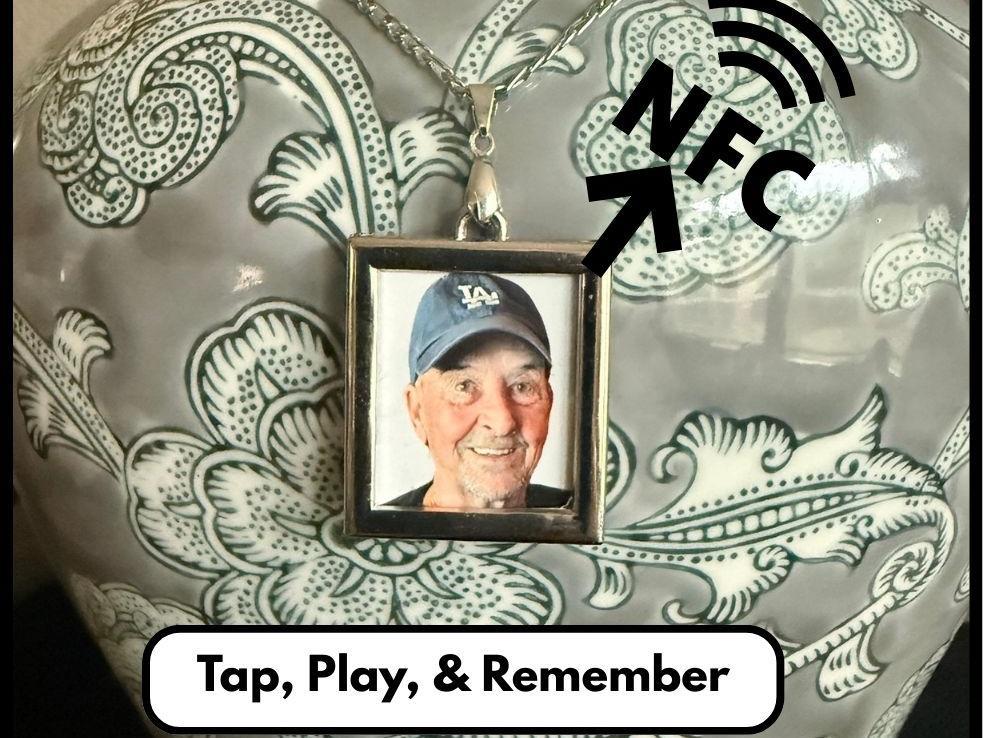 Photo of Ever L oved Linked Urn Medallion - Rectangle